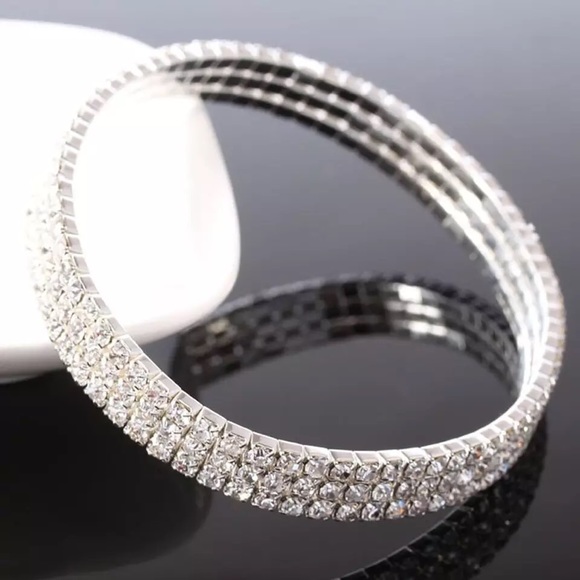 3 Row Tennis Anklet - Picture 3 of 5